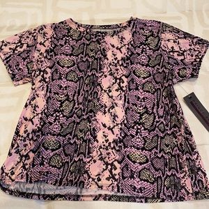 Prince Peter medium reptile pattern T-shirt.